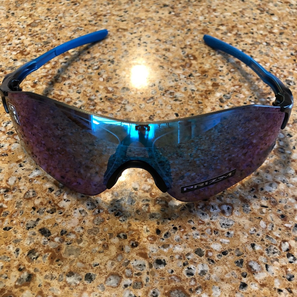 LAST ONE!! NEW, AUTHENTIC OAKLEY Evzero™ Path(A) - Picture 4 of 9